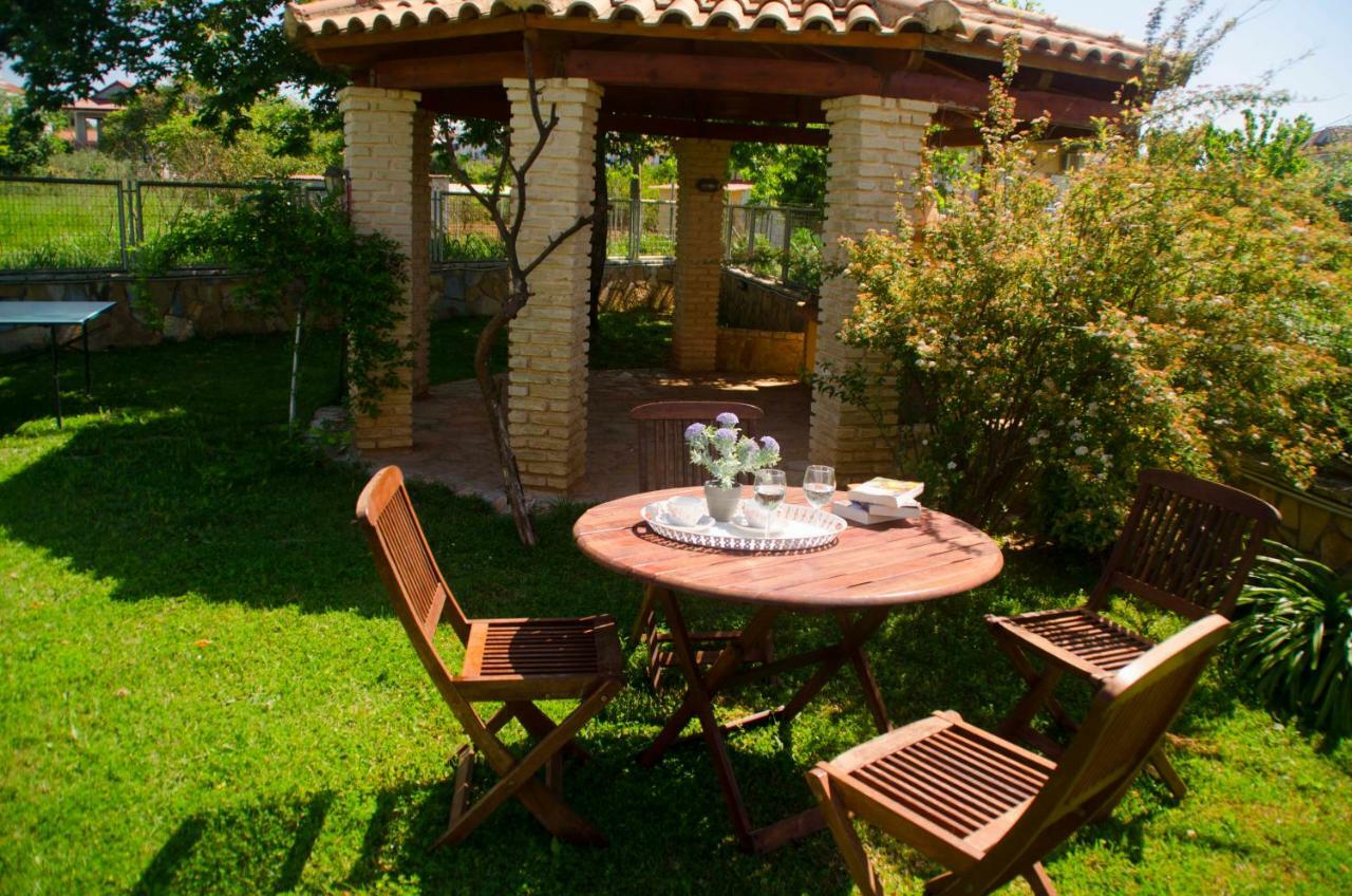 Amalias Place Mytikas  Exterior photo